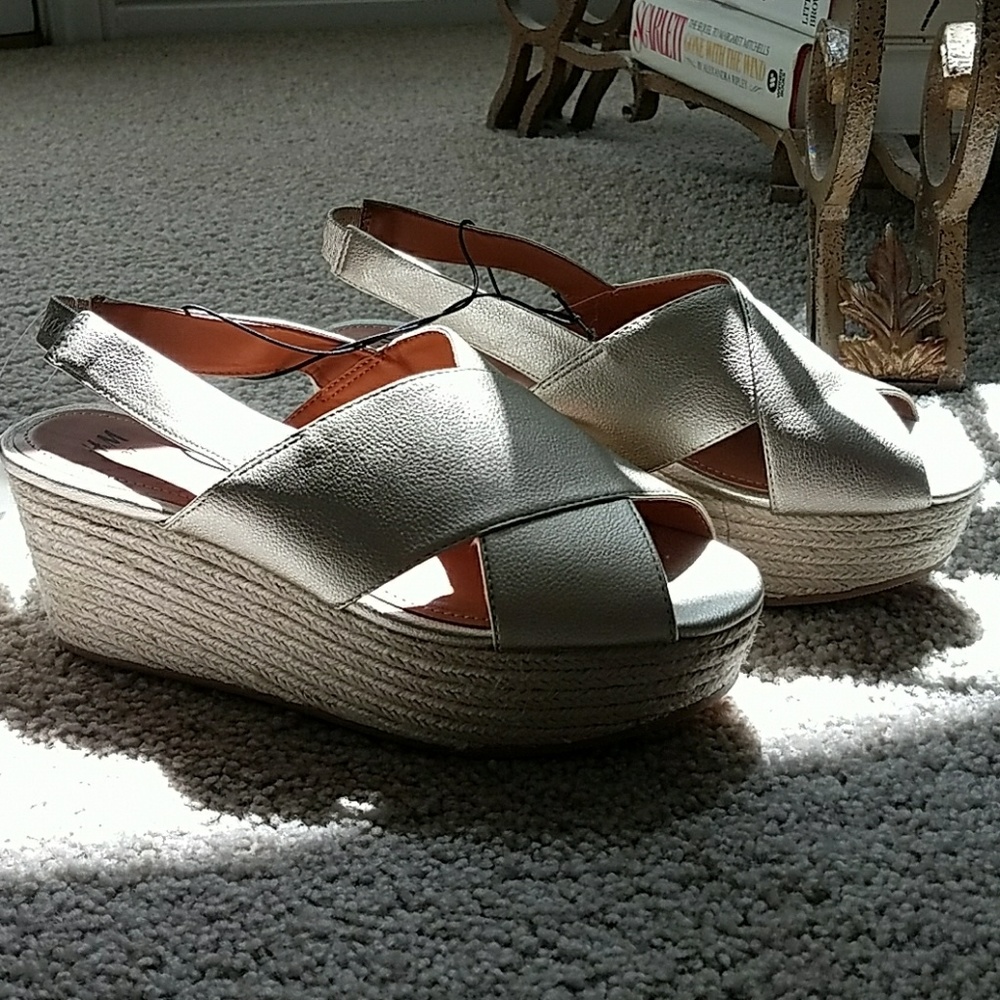 NEW H&M platform sandals